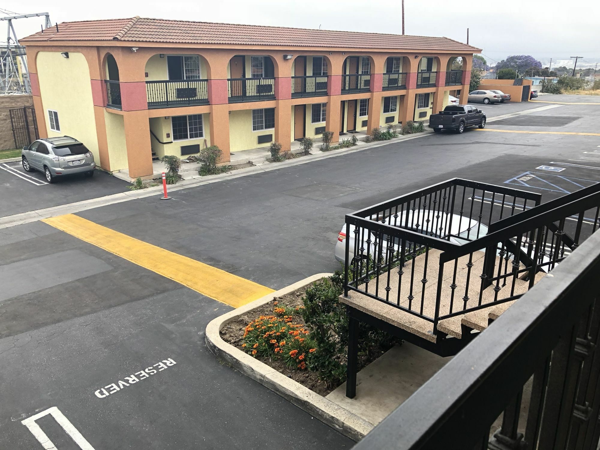 La Mirage Inn Lax Airport West Athens Exterior photo